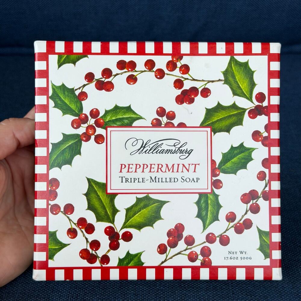 Williamsburg Peppermint Triple Milled Soap 4 Pack Christmas '10 Holiday Gift Set